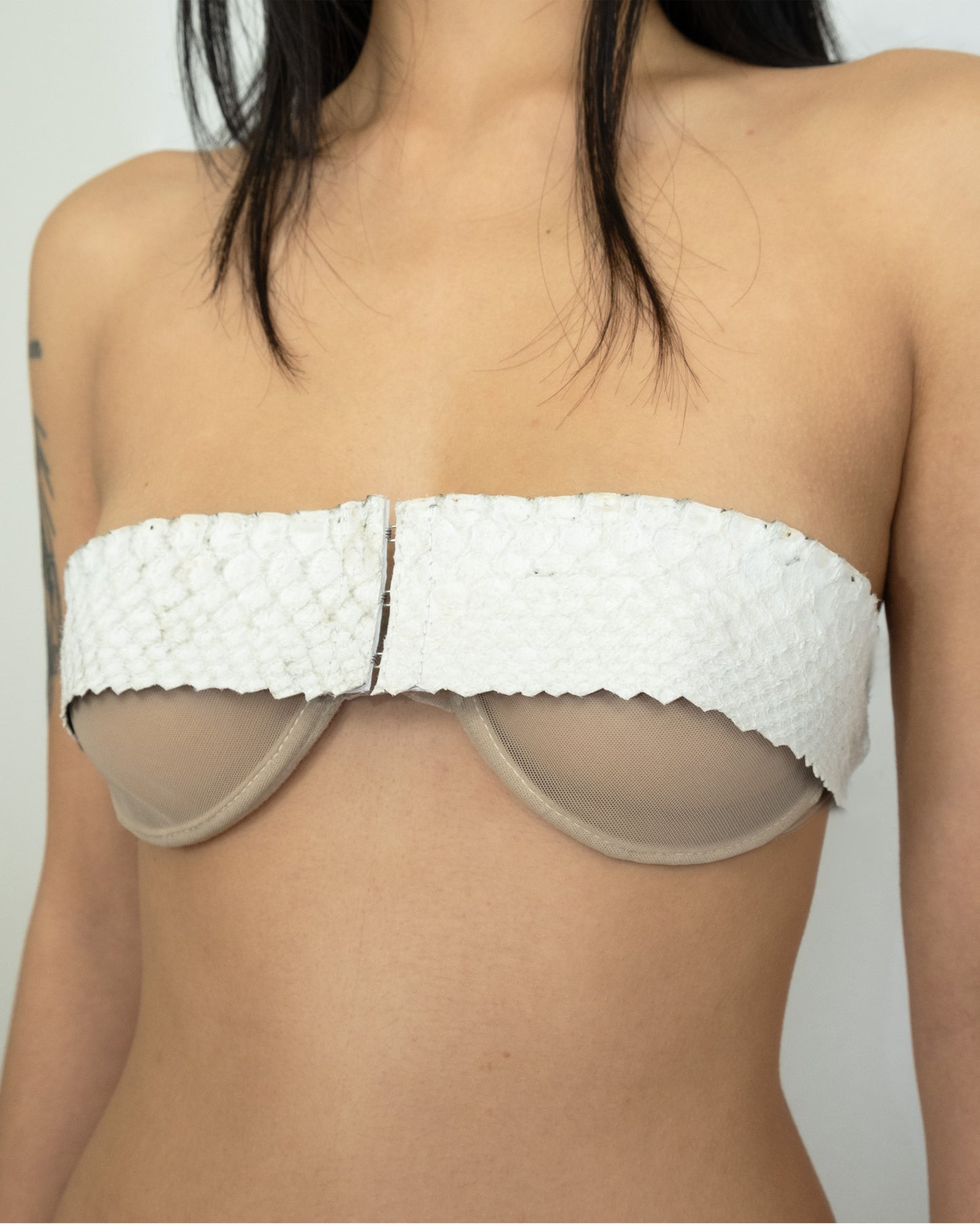Milky snakeskin underwired bra